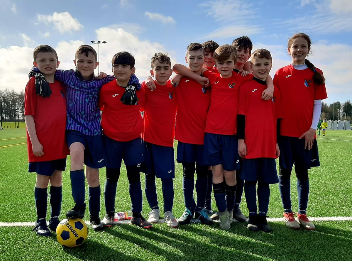 KidsKu's tweet photo. #Team @Caledonia_PS nearly all have passed through #KU at one point or still attending weekly...
#practicemakespermanent 👌🏽⚽️🖤❤️
Great fun morning with @NAActiveSchools ⚽️⚽️⚽️ https://t.co/tKYITyCs2r