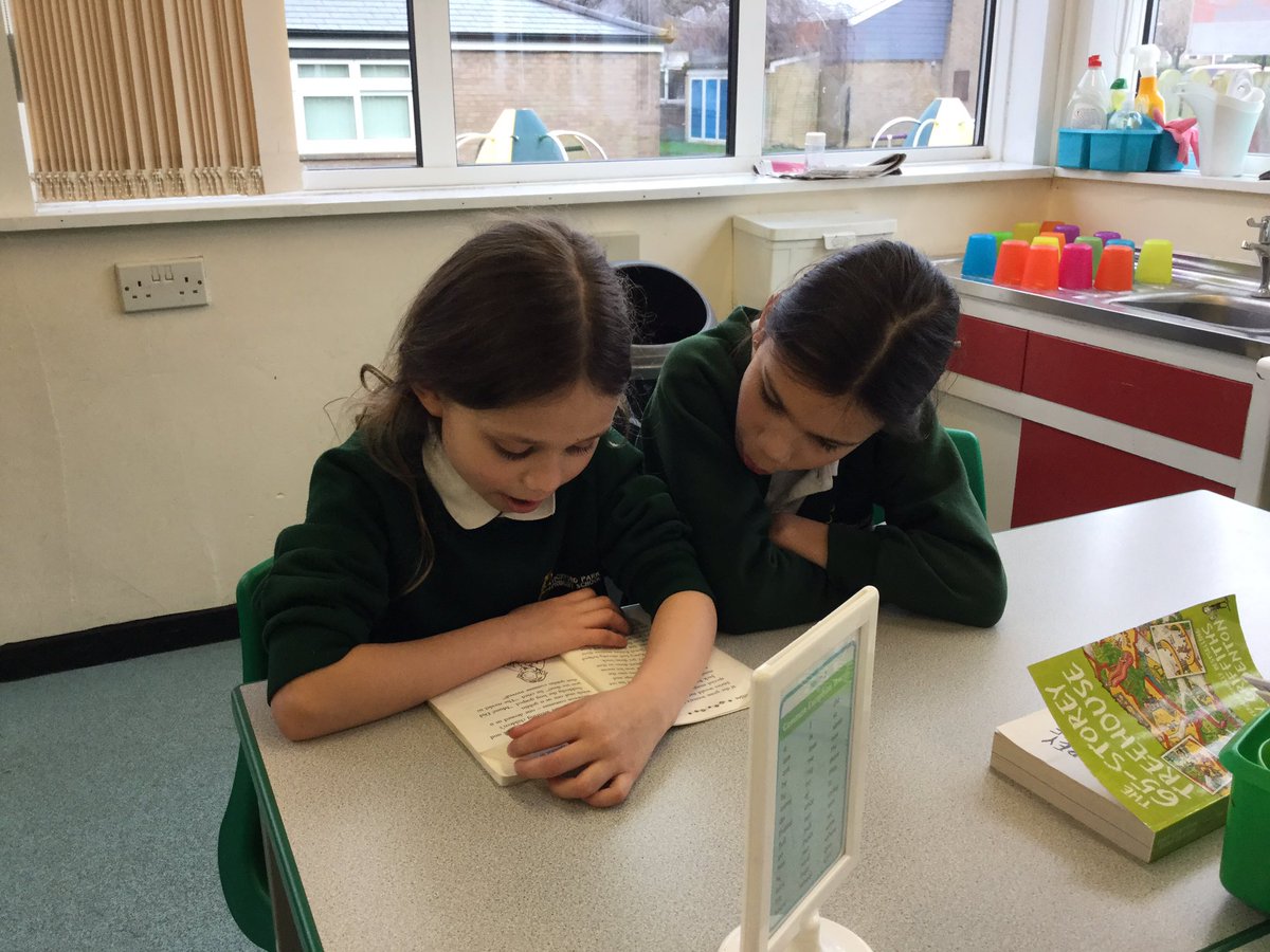 TickfordPark's tweet photo. Reading mix-up! Today, Emerald joined Diamond class for some paired reading The children all took it turns to share their book and a wonderful time was had by all! #TP4reading #TPdiamond #TPemerald #TPbookweek https://t.co/31RctKe6Rj
