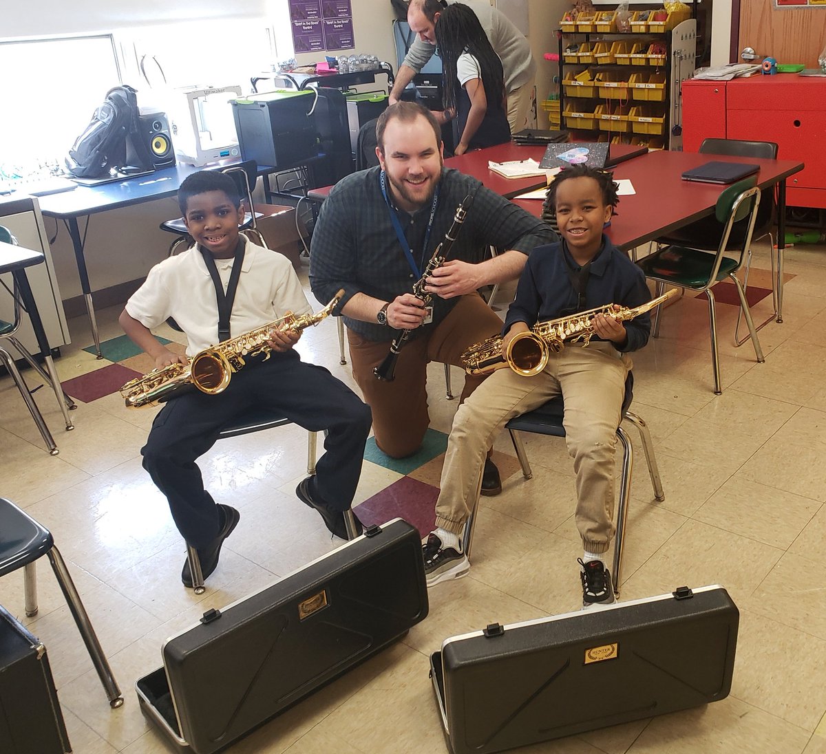 MrsGolomb's tweet photo. Mr. Janssen and his instrumentation scholars are rockin the house today. Stop by and listen to their smooth jazzy tunes. @PropelSchools #ExcellenceEveryDay @roberteapowell https://t.co/sI1oRUSCGf