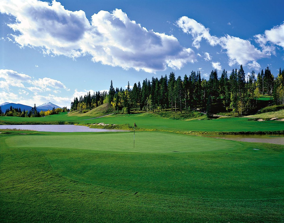 raventhreepeaks's tweet photo. The Raven offers memberships for those who desire the best of the best! ✨Call (970) 262-3636 for more information. https://t.co/kOWXme3OdC