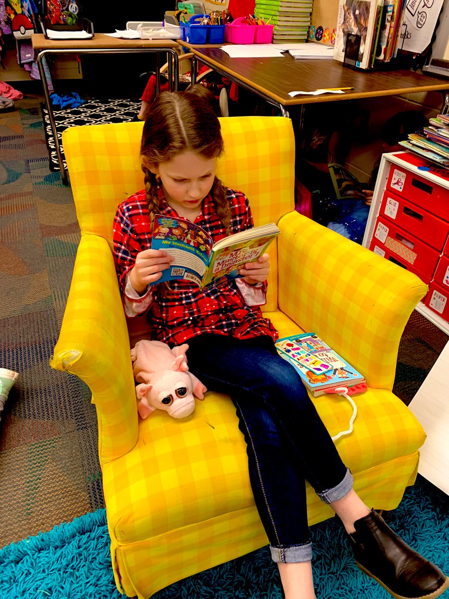 KolbClass's tweet image. Dress as your favorite character for reading week! #somuchfun