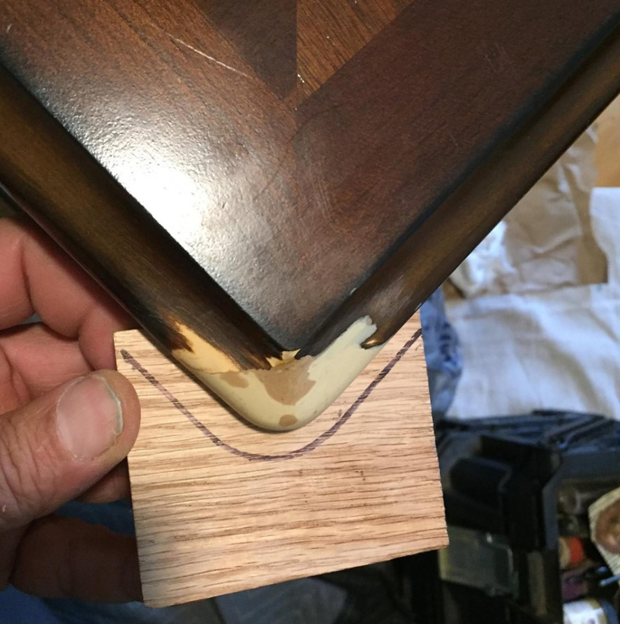 mohawkfinishing's tweet photo. Ouch! 🤕 🤕🤕

Furniture Remedy, llc rebuilt and repaired this crushed corner! 😲

We just had to re-share.... 👍

📸 Furniture Remedy, llc 

#woodrepair #woodworking #woodwork #furniturerepair #woodfinishing #woodrefinishing #mohawkfinishing https://t.co/dMDnINb3Cr