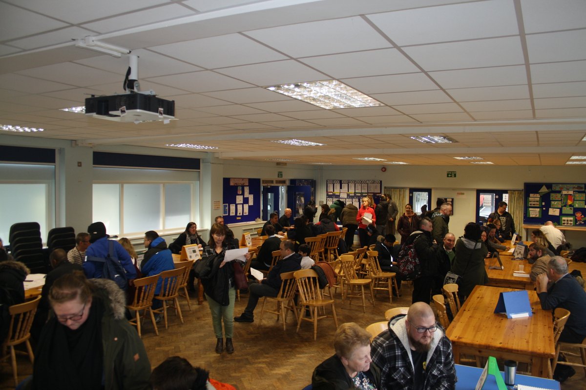 BaskervilleSch's tweet photo. Lovely to see a busy hall on #parentsevening Always great to feedback how well our students are doing. #celebrateautism #senlearning #baskerville https://t.co/nYIzF9FMkz