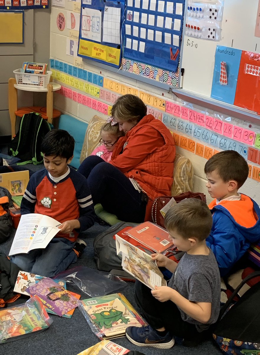 We’re so proud of our students for the stamina they showed during our Read-a-thon! We loved having the parents come out to support their children‘s vocabulary development. The event could not have happened without the help of our teachers and staff at Barclay. <a href="/cbbarclayES/">cb-barclay</a>