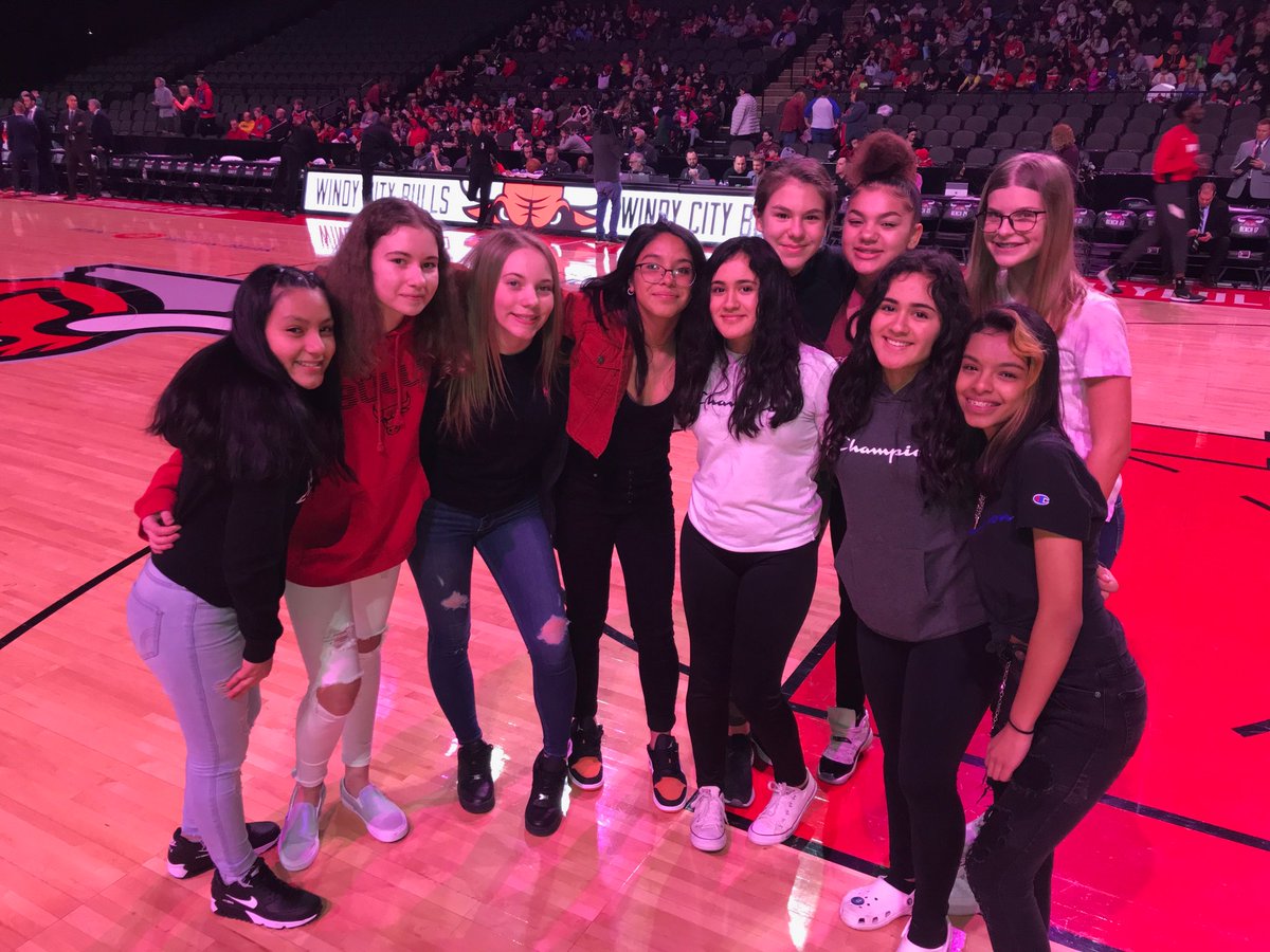 WDJH106's tweet photo. Conference Champs - 8th Grade Lady Panthers on the floor for National Anthem and high fives from Windy City Bulls players! #wdsd7 #proudpanthers ##windycitybulls https://t.co/NVv1RQvmWO