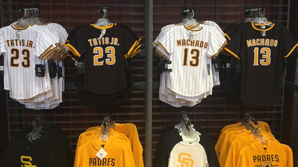 padres store hours