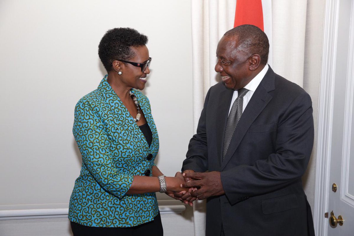 UNAIDS's tweet photo. Today @Winnie_Byanyima thanked President @CyrilRamaphosa for his leadership on HIV &amp; gender-based violence &amp; commended his championing of gender equality as Chair of the @_AfricanUnion. Respecting the rights of all women &amp; girls is at the heart of UNAIDS' agenda to #endAIDS. https://t.co/0UynnTH8Ob