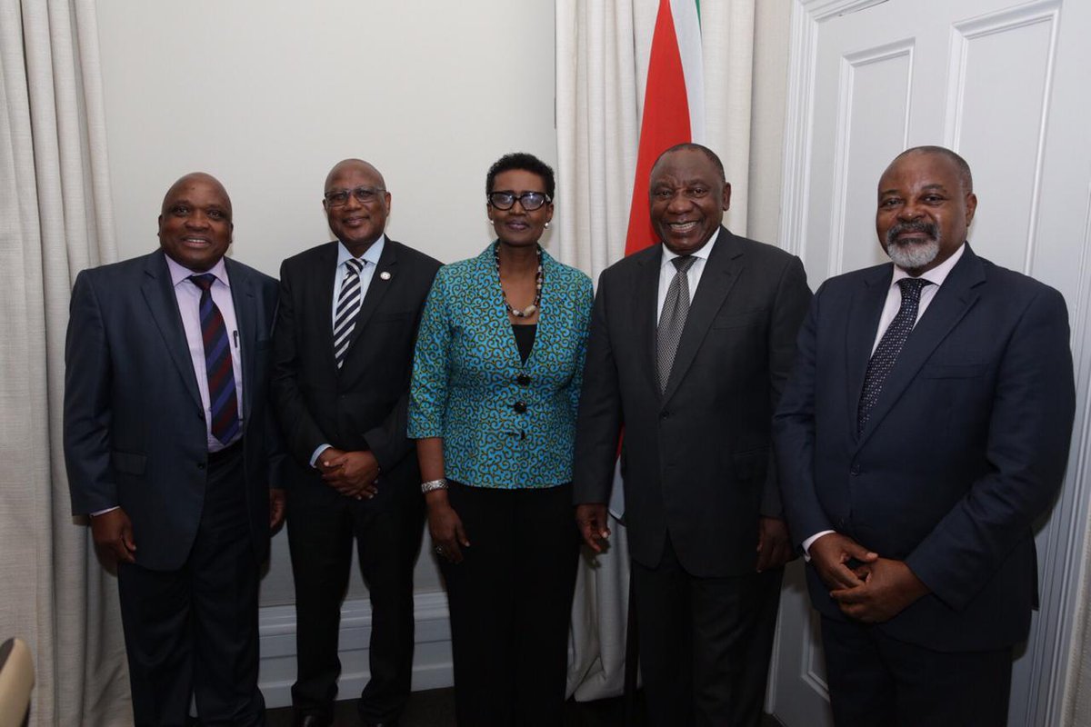 UNAIDS's tweet photo. Today @Winnie_Byanyima thanked President @CyrilRamaphosa for his leadership on HIV &amp; gender-based violence &amp; commended his championing of gender equality as Chair of the @_AfricanUnion. Respecting the rights of all women &amp; girls is at the heart of UNAIDS' agenda to #endAIDS. https://t.co/0UynnTH8Ob