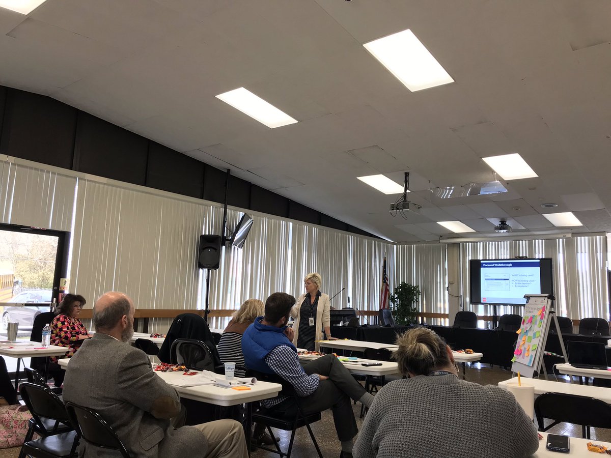 SchoolsHawkins's tweet photo. Elementary principals meeting with CORE office for Training on Literacy Walks. #HCSProud https://t.co/UfNxRNTOm5