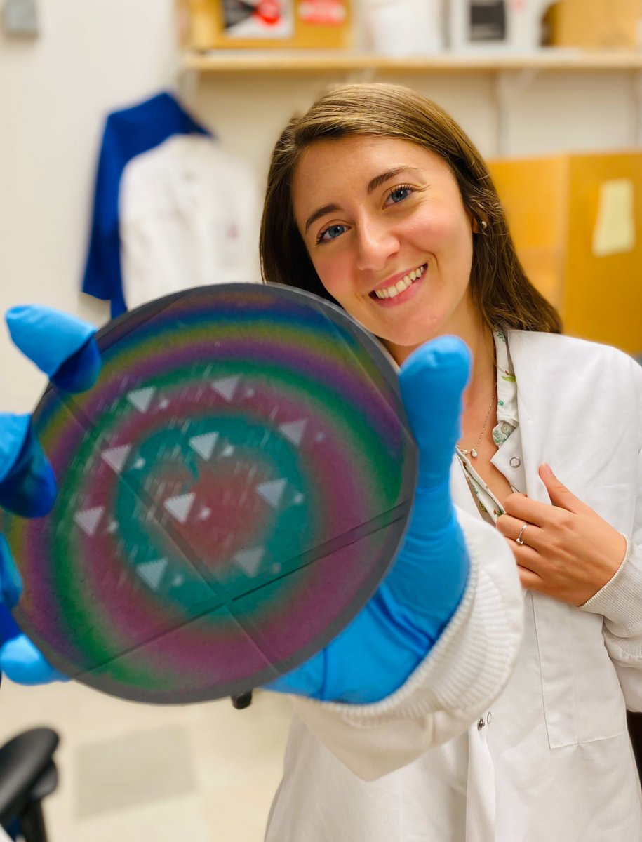 UCSDJacobs's tweet photo. “Embracing failure and being resilient turned out to be more important than any other skill.” -Arianna Miano

She's a @UCSDJacobs bioengineering grad student who wrote a blog for @nature abt a synthetic biology paper out today in @NatureComms @UCSD_BDL 

https://t.co/qRVbmRtFcO https://t.co/Y7sjFp3wes
