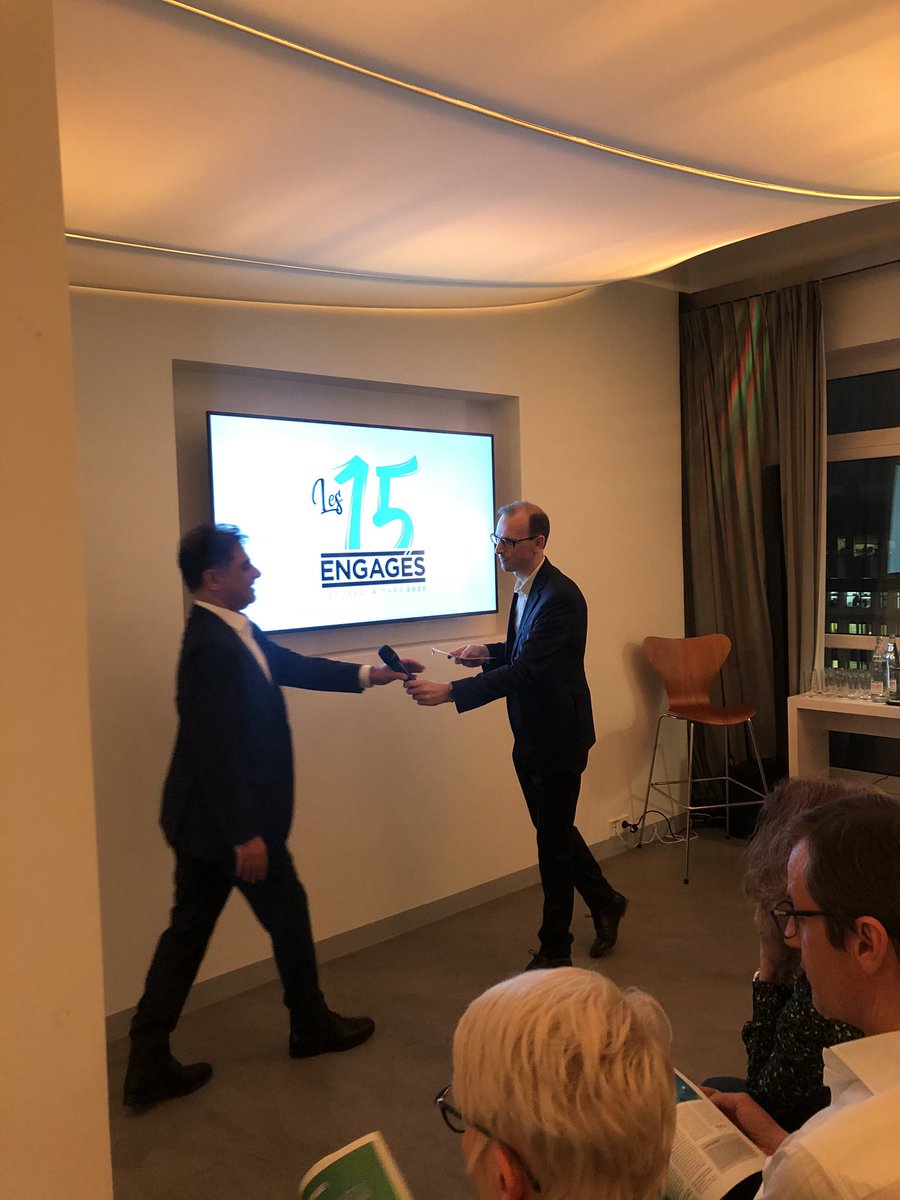 Idenium1's tweet photo. Le Directeur de la rédaction @Strategies @GillesWybo et @FranckPapazian ouvrent la soirée et présentent la thématique 2020 de #Strategiesles15. Le résultat : un magazine très militant https://t.co/YnuwBEeymb
