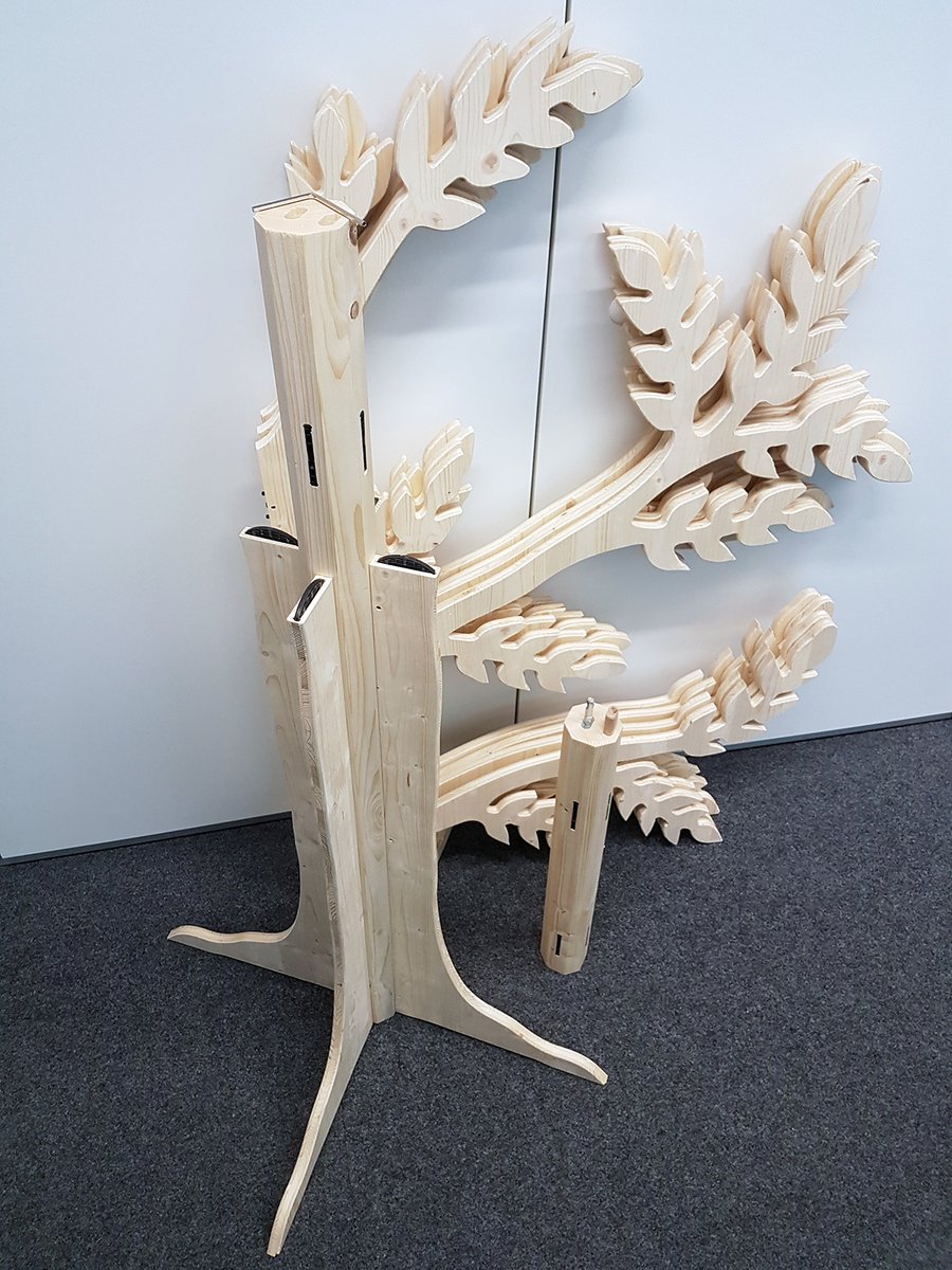 ClaasDigmayer's tweet photo. Our research project "#Safety Cultures for #Industry40" (https://t.co/UEnFHgRON8) has put some effort in creating the best exhibition stand ever - including a life-size logo (thanks @WesterbarkeyJan). Unfortunately, due to #corona the #transwork event in Cologne was cancelled :/ https://t.co/qrlehTHdui