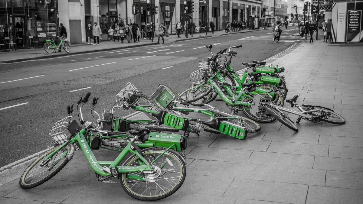 [THREAD]  #PictureOfTheDay 4th March 2020: Bike Graveyard  #photooftheday  https://sw1a0aa.pics/2020/03/04/bike-graveyard/