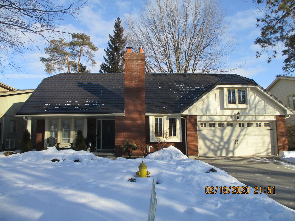 HyGradeRoofing's tweet photo. Beautiful roof for a beautiful house #BeautifulHome #NewRoof #InvestInYourHouse https://t.co/1hJqB3Zaex