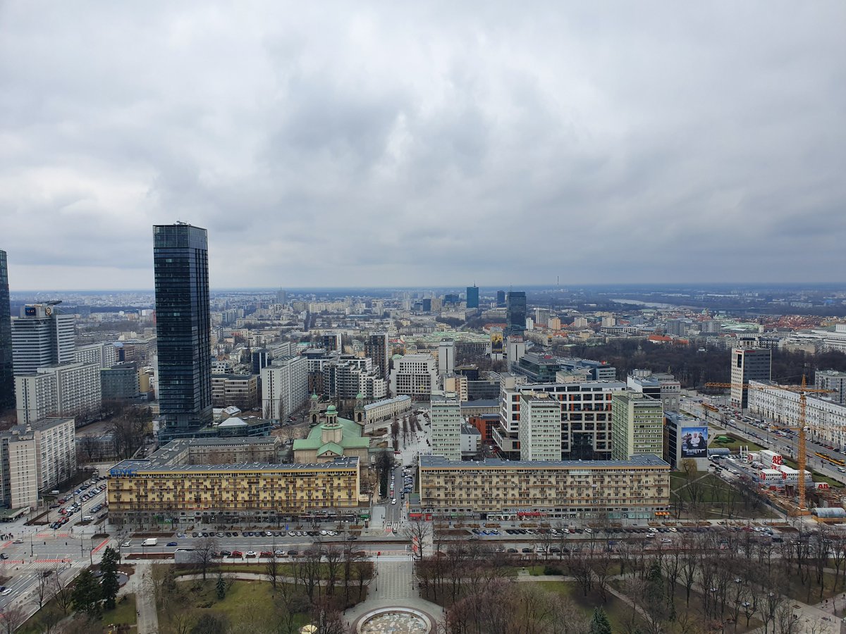 JacobSolarek1's tweet photo. Here's view from Warsaw's Palace of Culture and Science 😉 https://t.co/0OIifulsmZ