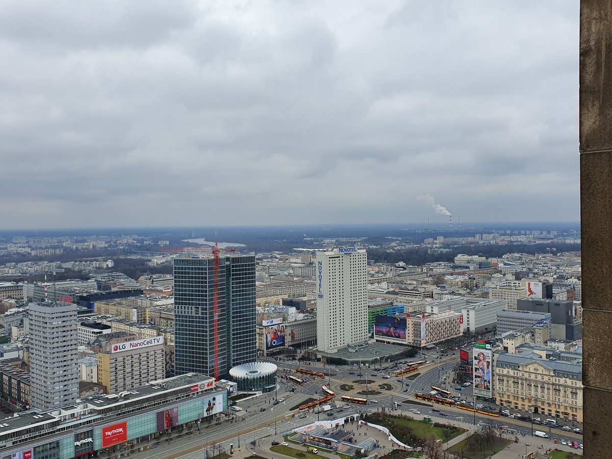 JacobSolarek1's tweet photo. Here's view from Warsaw's Palace of Culture and Science 😉 https://t.co/0OIifulsmZ