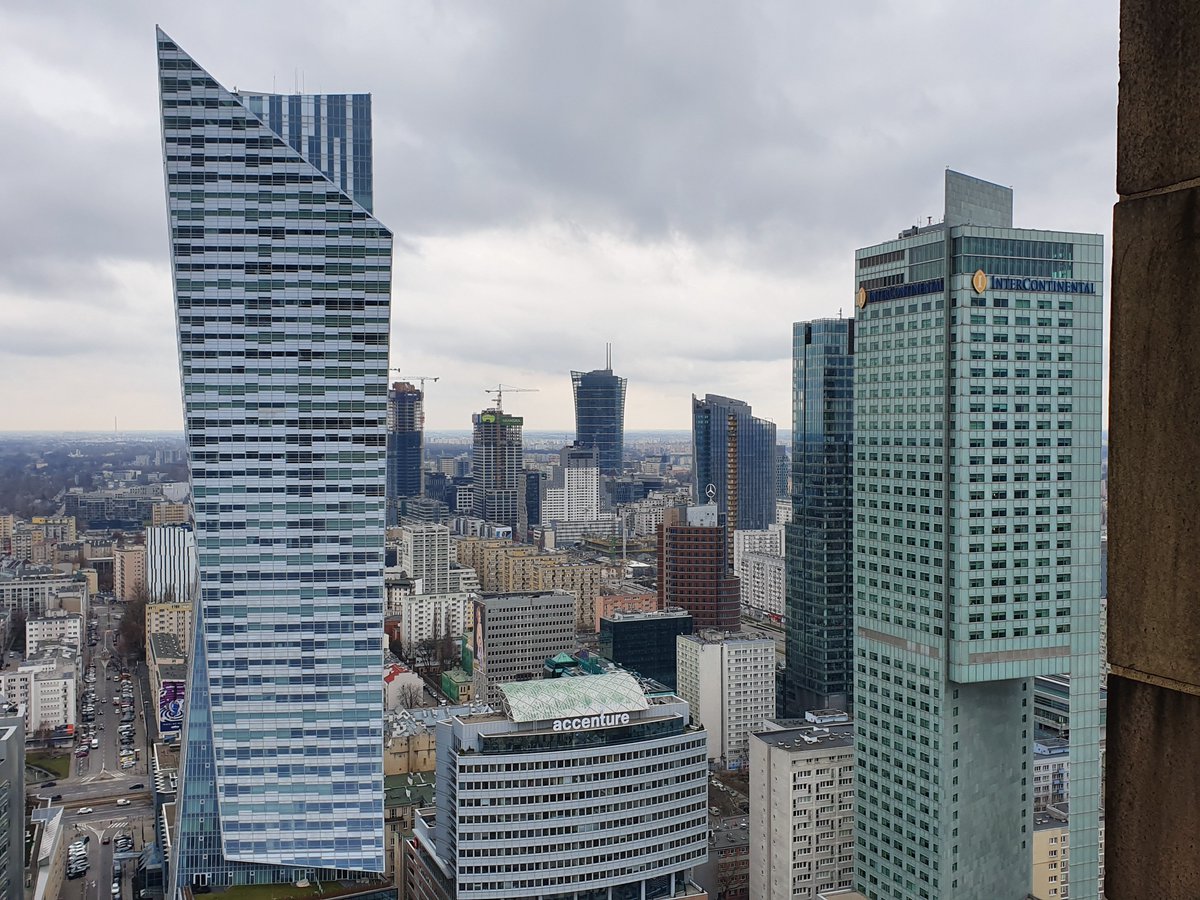 JacobSolarek1's tweet photo. Here's view from Warsaw's Palace of Culture and Science 😉 https://t.co/0OIifulsmZ