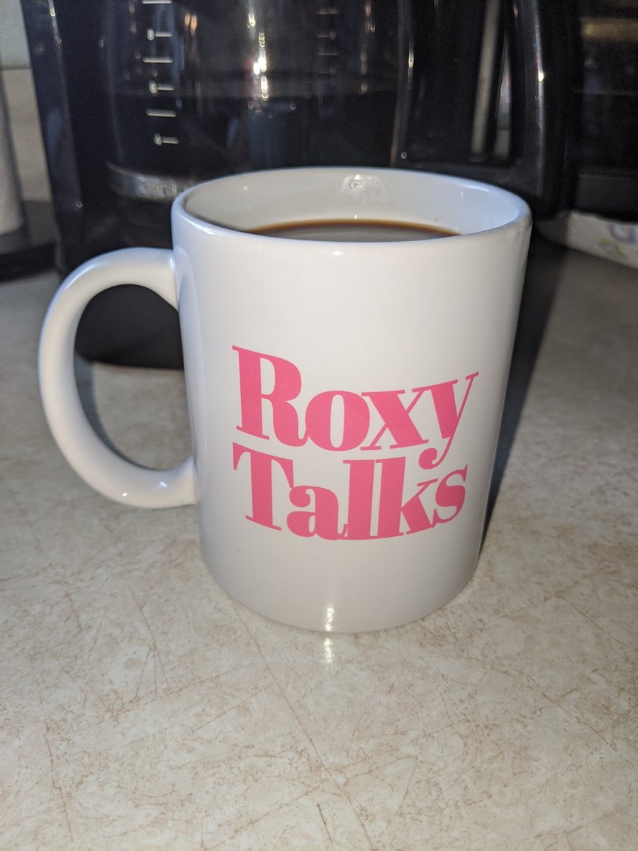 DenaMusic's tweet photo. Anyone for a cuppa? ☕🌸 @roxybetalkin #roxytalks https://t.co/ZHlnTPtknC