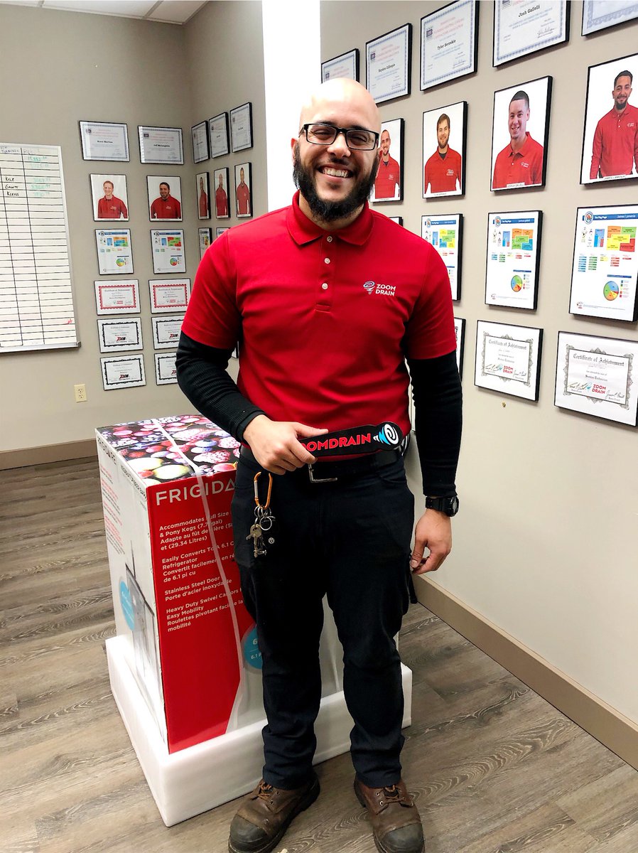 ZOOMDRAIN's tweet photo. Round of applause for Mike Roman, seasoned technician here at #ZoomDrain Philadelphia and winner of a new kegerator &amp; custom tap handle!

Every month we challenge our techs to go above and #beyondtheservice with each and every person they encounter - give it up for Mike! 👏👏👏 https://t.co/2Om0Cjda1b