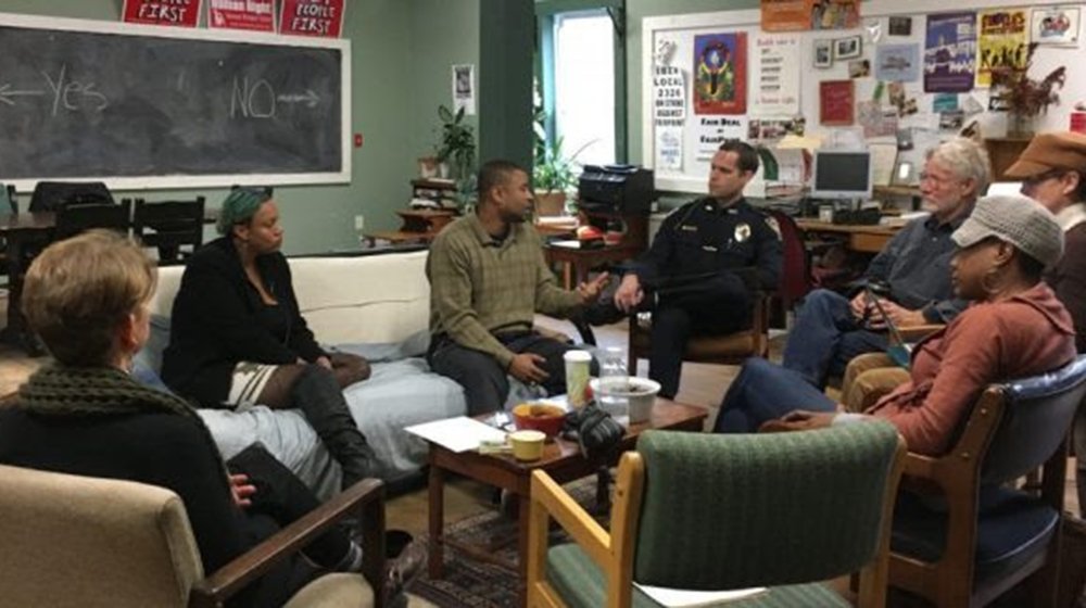 Believe that #BlackLivesMatter
but don't know how you can get involved in  community-centered justice reform? We've got you. Course starts Saturday: pugspdx.com/winter-2020/be… #pdx