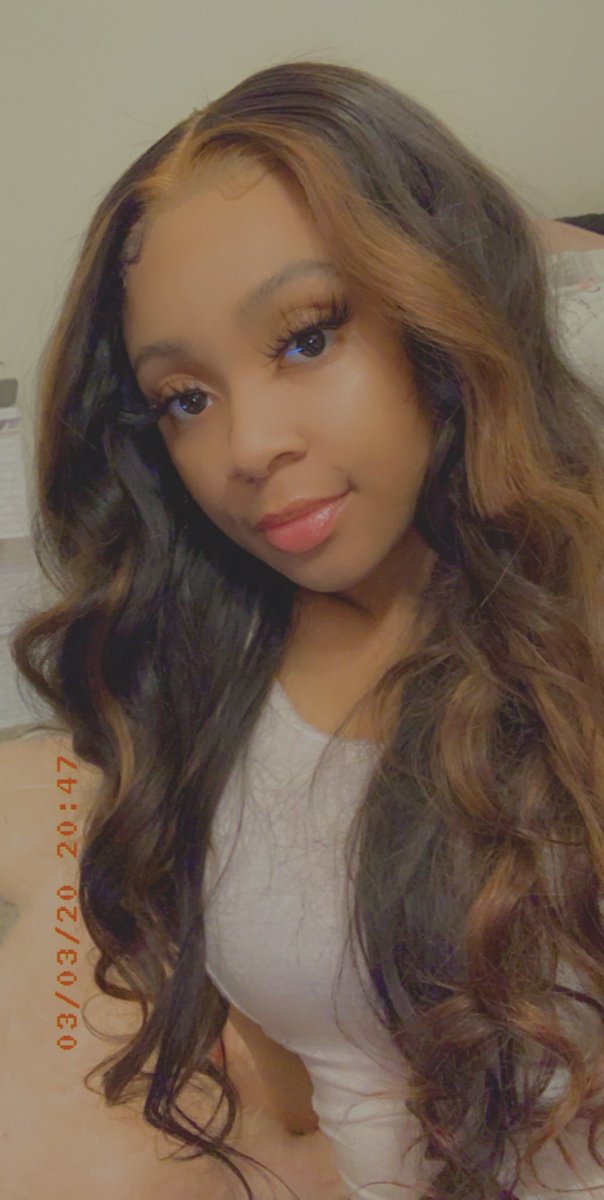 DiamondDoll98's tweet photo. Loving my hair 🥰 https://t.co/KYpi18nZAv