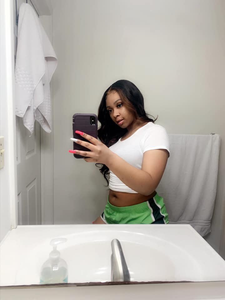 DiamondDoll98's tweet photo. Loving my hair 🥰 https://t.co/KYpi18nZAv