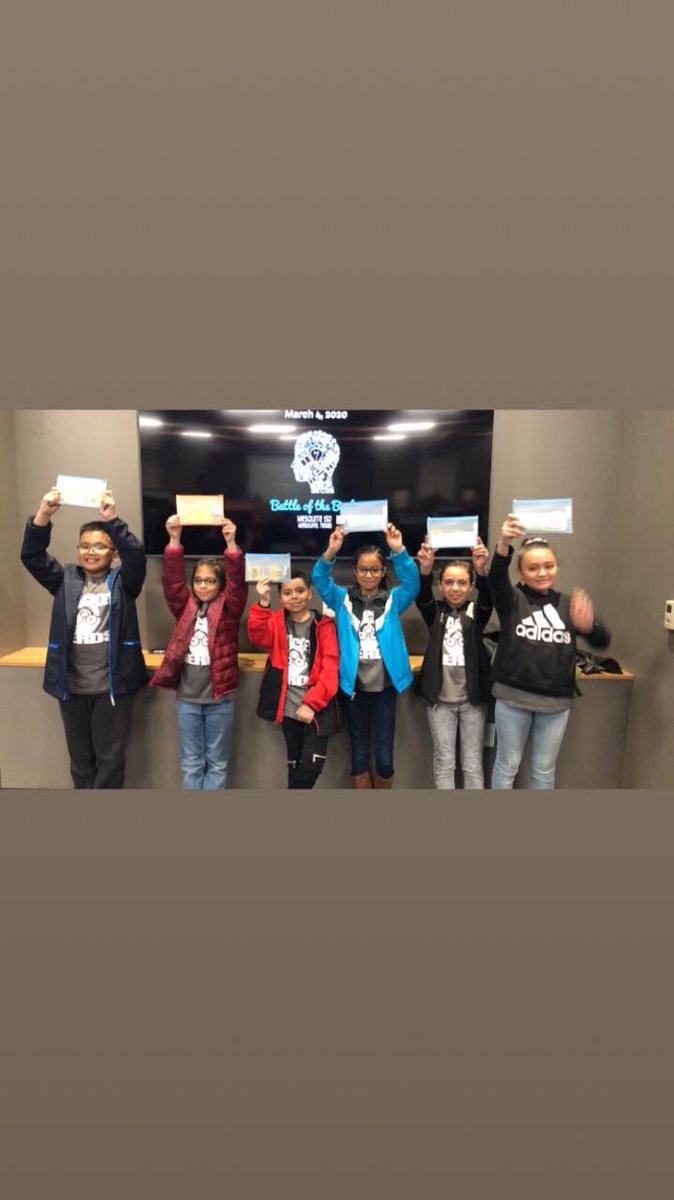 kbottoms12's tweet photo. Our Mackey team got the collaboration award for our round! #mackeyes #MISDBOB20 https://t.co/1WzV3vGKNE