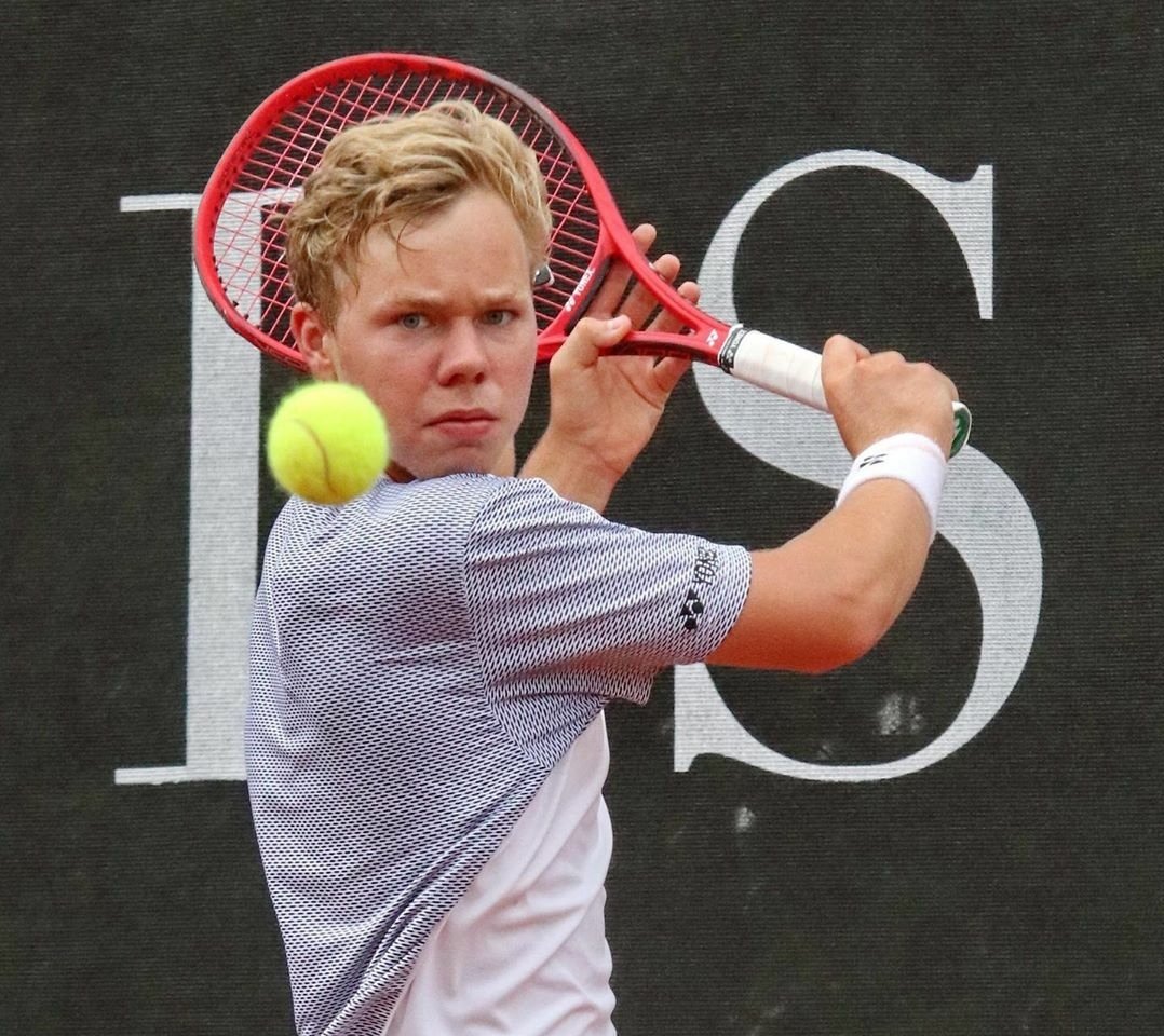 Lodewijk Weststrate (UTR 13.31) of Netherlands has verbally committed to <a href="/USCMensTennis/">USC Men's Tennis</a>, and will join the Trojans for the 2020-2021 season. The 18-year-old has an ITF juniors career-high ranking of #39, as well as ATP rankings of #1507 in singles &amp; #2057 in doubles.