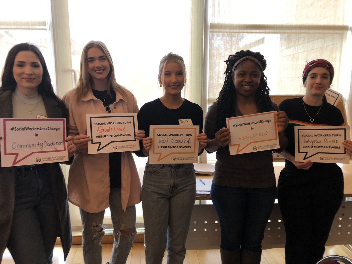 ON_SocialWork's tweet photo. Students from @Carleton_U and future #SocialWorkers show us how they plan on leading change at the OASW Eastern Branch discussion panel on #BasicIncome today at Ottawa City Hall! #SocialWorkWeek2020 #SocialWorkersLeadChange https://t.co/qCRUjkcCUt