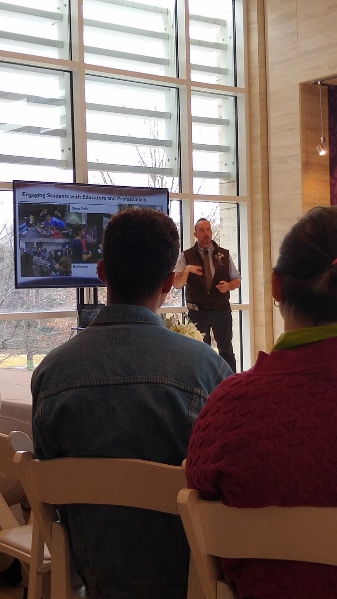 Stha_Megha's tweet photo. Mr. Brent Yantis explaining the possibility of using satellite images as Art to intrigue the curiosity among K-12 about remote sensing as a science. @AuburnU https://t.co/Zm1p8inwtb