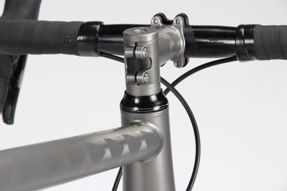 fireflybicycles's tweet photo. Is today a good day to share this MA/VT tessellation brushed-blasted fade? See more here: https://t.co/UxgVBl6ElI https://t.co/Z9Kdc39tZZ
