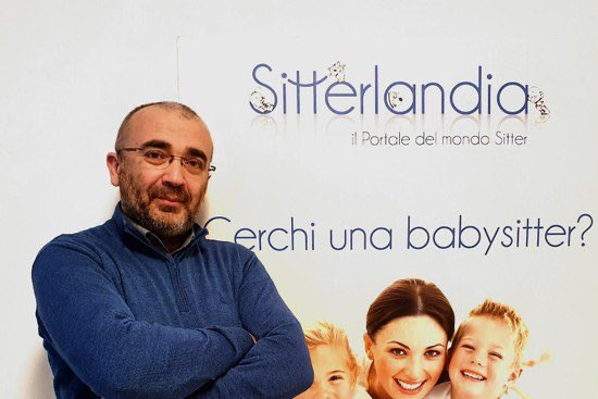 InCronaca's tweet photo. A A A cercasi tata non contagiata. 
Silvia Rizzetto ha intervistato Andrea Apollonio, amministratore di Sitterlandia, piattaforma online per la ricerca di babysitter.                             https://t.co/H4KPz9ST3h https://t.co/62ti3qyj8Q