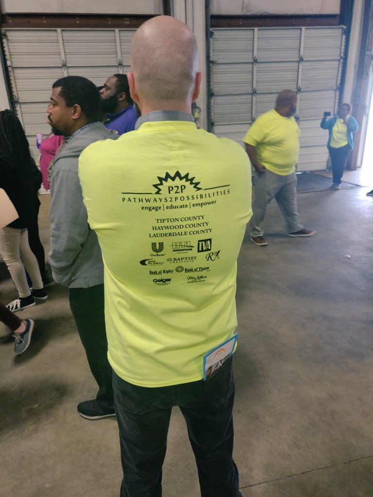 TaylorMade1280's tweet photo. What an amazing morning! The #P2P Crew is doing an OUTSTANDING job with engaging communities across the nation by connecting #Pathways2Possibilities. Thank you @DavidKustoff and TEAM @mariannepurcell You ROCK! #HTLAdvantageTN Whoop Whoop! https://t.co/BPXuJVnKgm https://t.co/yDTkEHSxjS