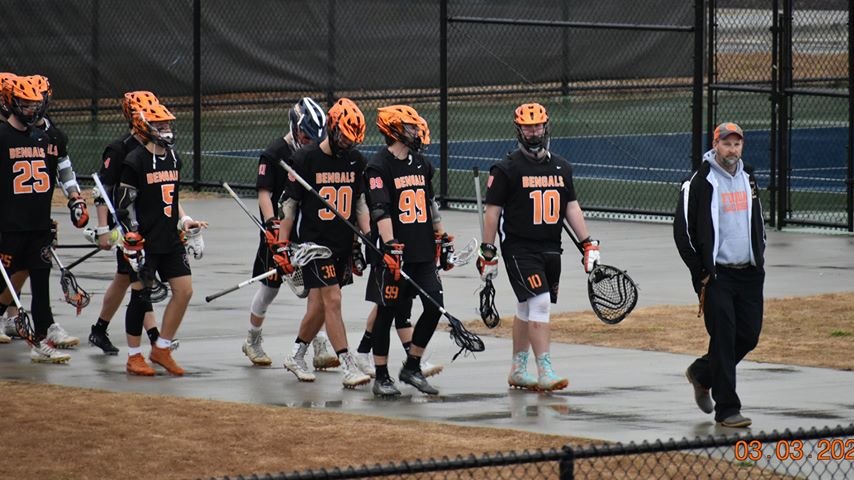 fvlax's tweet photo. 1st win for the 2020s vs the PATS
Breaks 3season losing streak in epic battles!
#SRSZN #SHOWMEYOURSCARS #PaintedBlack 🎃
History
3/06/19 11-08 AFHS
3/26/19 11-10 AFHS
3/06/18 16-11 AFHS
3/29/18 13-12 AFHS
2/28/17 19-10 AFHS
3/28/17 19-07 AFHS
3/08/16 08-05 FVHS
4/19/16 11-10 FVHS https://t.co/LcelEh9mjH