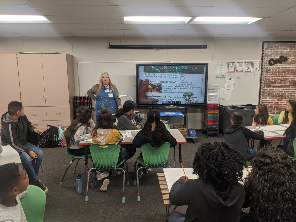 EllyKarle's tweet photo. Art to Go!! Science and Math #Steam @DArcy_CJUSD https://t.co/nbntlOXrrb