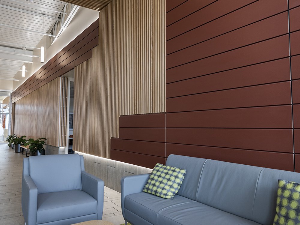 AvenereCladding's tweet photo. Char Broil's global headquarters in Columbus #Georgia utilizes an interior and exterior application of Bright Red #NeaCera #rainscreen panels- Designed by @2wr_Partners.
https://t.co/KlpdpwcteL
#Architecture #Facades #Architectural #cladding https://t.co/dwRhv3KUnV