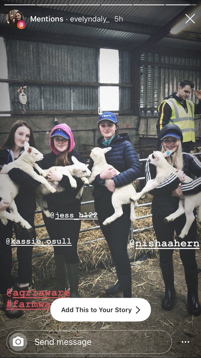 AgriAware's tweet photo. Educational day at Agri Aware Farm Walk and Talk event in @ClonakiltyAg. Great insight in to farming by @teagasc @dawnmeatsgroup @dairymaster and IFMA 👏🏻#sustainability #FarmWalk2020 https://t.co/kBHSn4QCG4