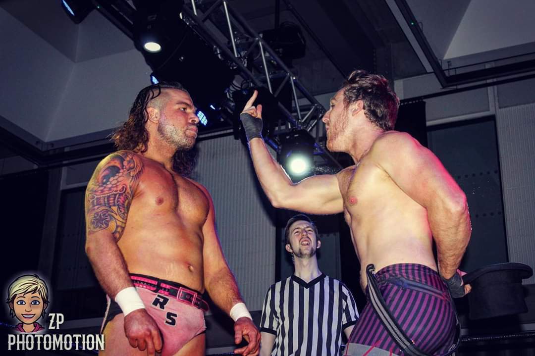 CATCHProWres's tweet photo. #CATCH2
Tickets: https://t.co/alkAhmLj5r

@joenelson_lykos vs ???

Anti-Fun Police vs Young Guns

@TOM_THELWELL vs @TheMadKurt

@thealeahjames vs @LizzyEvo8

@chrisridgeway__ vs Buffalo Soldier

Will @CrowleyCarnival accept @TheRobertSharpE 's challenge?

@imsomunny in action! https://t.co/S37eVwnWSb