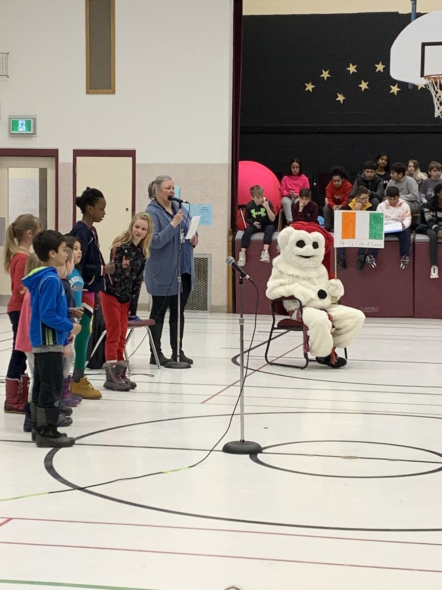 soaresclass's tweet photo. Carnival today !!! 🤩 The kinders got to watch the opening events. Fantastic job @holy_rosary_cs  🥳 https://t.co/6xRA07d8d8