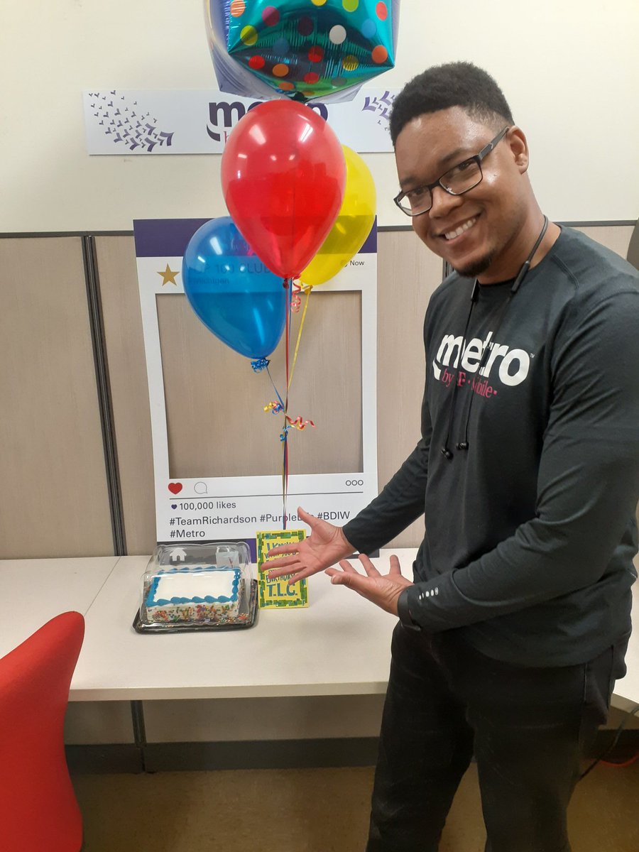 by_flint's tweet photo. Everyone, please help me wish @IamMetroJE a Happy Birthday 🥳 https://t.co/48hNsSaES8