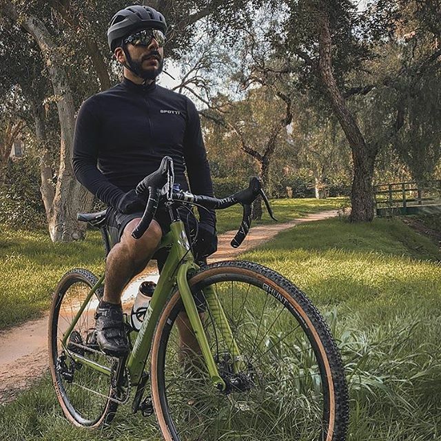 Colorado is warming up 😎 Who’s ready to ride? #elevenpine 📸: @gustav0_magana -
-
-
#cycling #mtblife #spandexalternative #roadbiking #adventure #uprisingshorts #colorado #gravel #gravelbike #gravelgrinding #outsideisfree #cyclinglife #bikelife ift.tt/39o7xkx