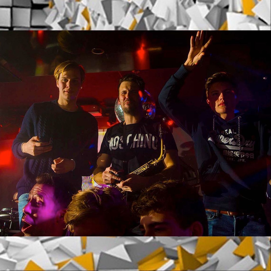 When that bass hits!! <a href="/mattsaxxuk/">Matt Saxx</a> with the ultimate bass face at our last event! 🥴

📸: <a href="/Eddyhighton/">Eddy</a>