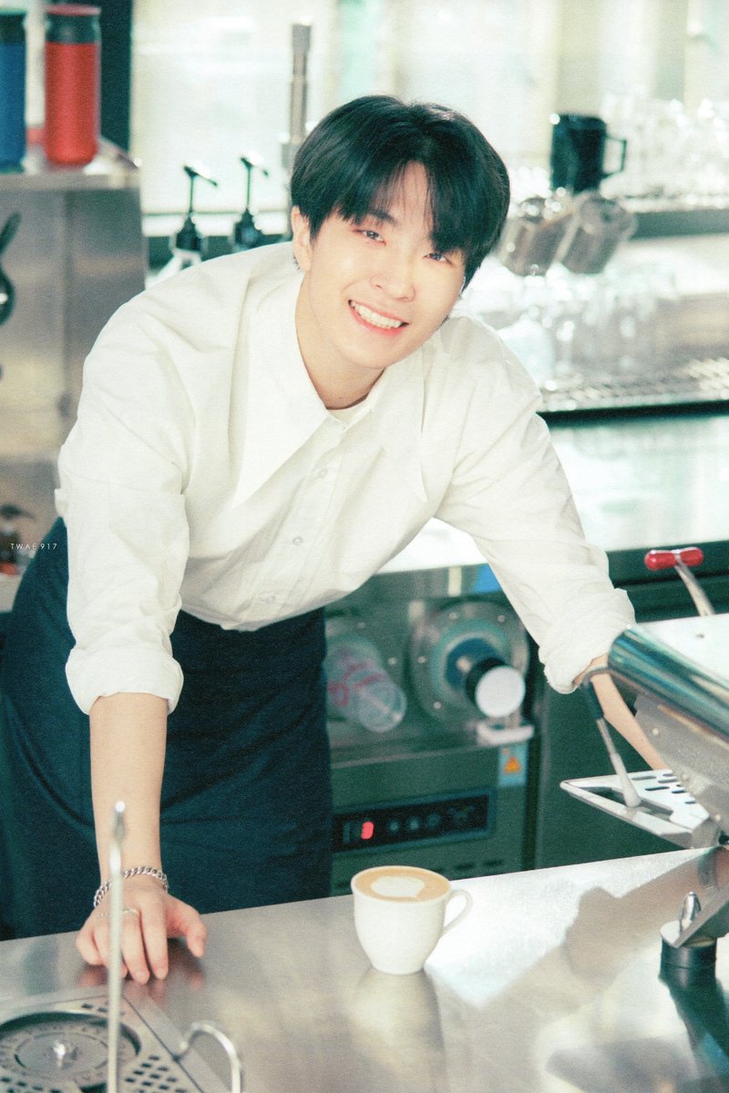 TWAE917's tweet photo. [Scan] Photobook - #IGOT7 6th Generation [3/4]
#GOT7 #갓세븐 #Youngjae #영재 

https://t.co/YXZ1Uo4Wu8
https://t.co/knu7ByWQux https://t.co/KqIlOon9RX