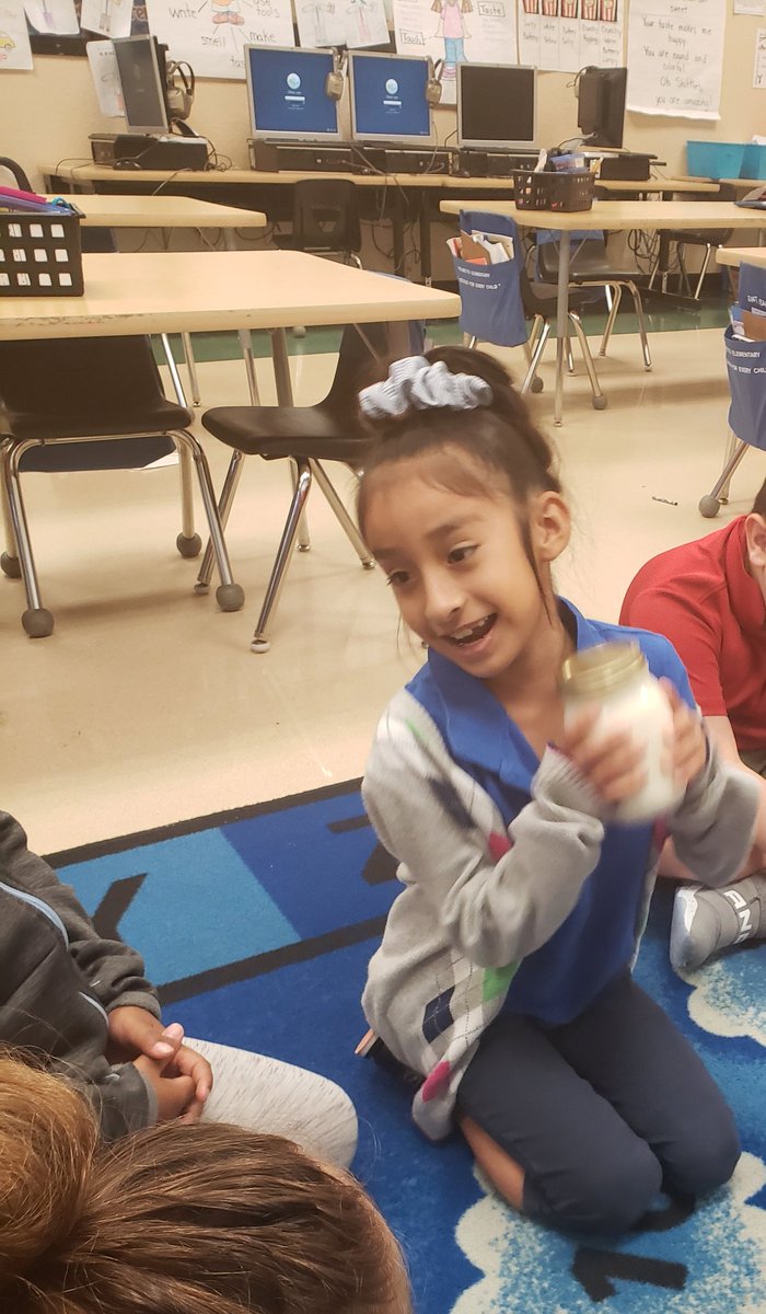 EspinosaSUG's tweet photo. What's the best activity to pair with The Butter Battle Book? @PLEgators we made butter!
#ButterSideUp
#ButterSideDown
#DrSeuss
@collierschools https://t.co/jyfDERmb83