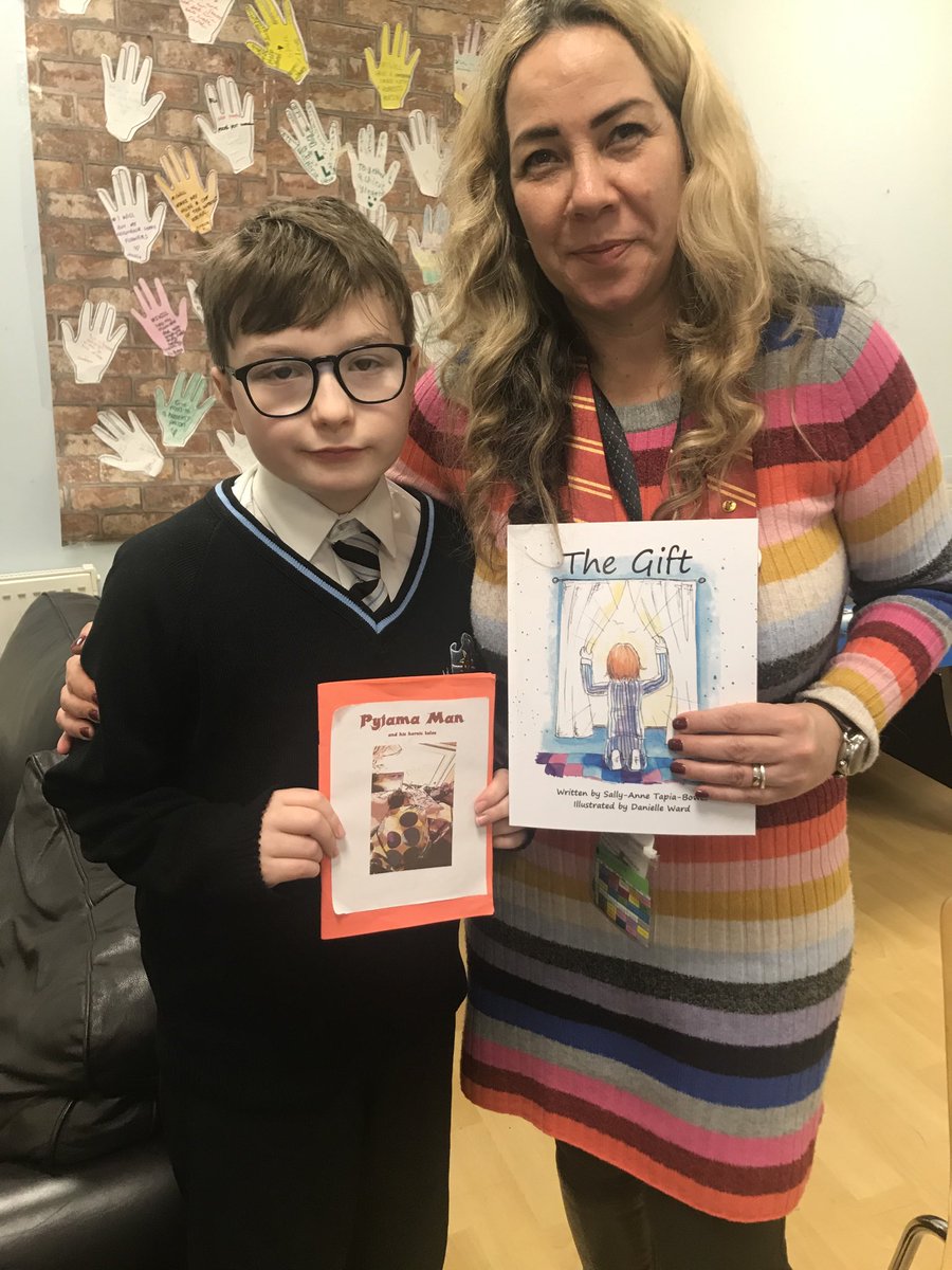 AlsopRESPECT20's tweet photo. Tonight ⁦@AlsopHighSch⁩ we held our 2nd “Wonderful Wednesday Family Night” - great to see  some amazing students from ⁦@ArnotStMary⁩ and ⁦@NorthcoteSch⁩ - join us every Wednesday between 3.30 and 5pm - tonight we enjoyed a lovely curry #not2hot https://t.co/xwGigJ8huf