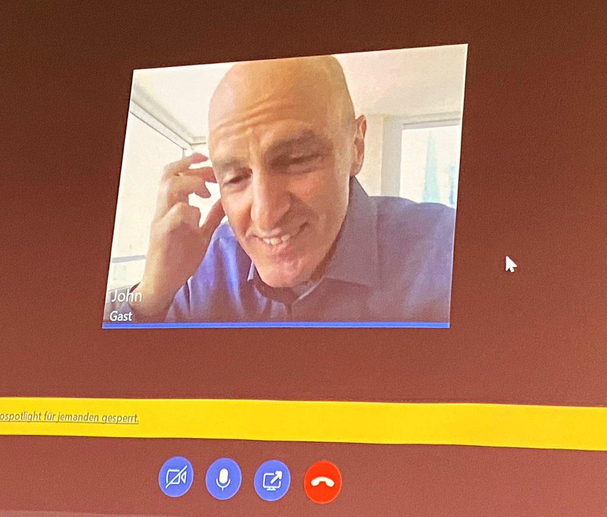Working Out Loud in 10 years? 

#WOL will contribute to humanize work, from serious, mean, top down to co-operation, co-laboration, co-creation...

#WOL089