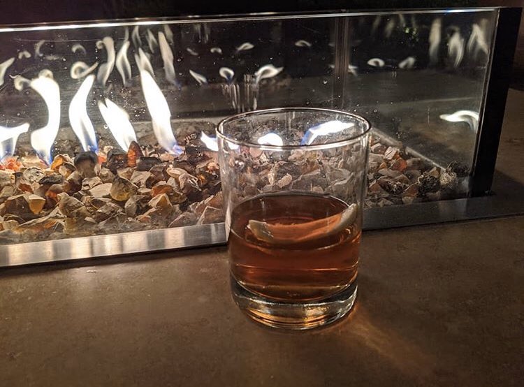 TuscanyCasino's tweet photo. A nice night to enjoy a Sazerac cocktail on the patio. 🥃#PiazzaLounge
📷 IG: watch_your_head https://t.co/DGWbDYWRMf