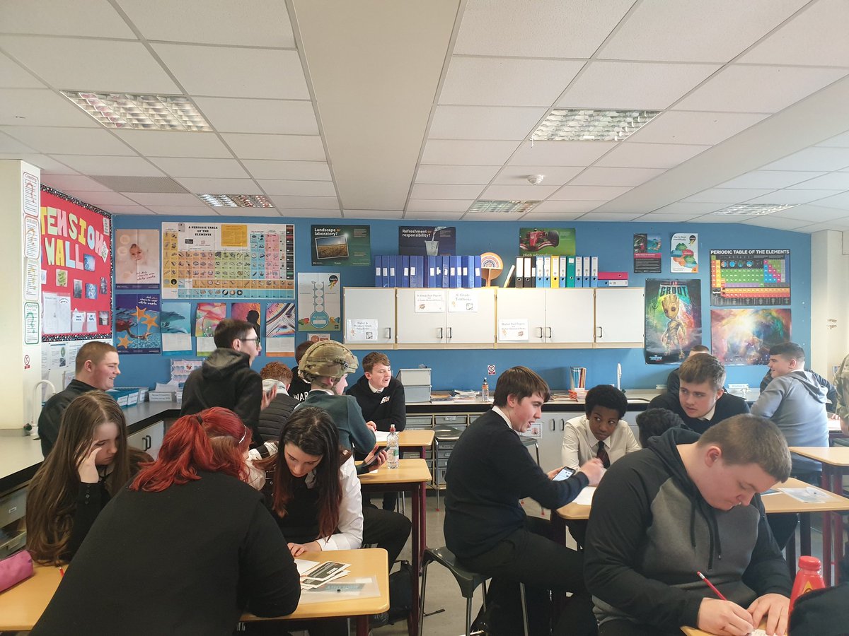 MrsMcCChem's tweet photo. Thank you Jack & David @ArmySTEM for delivering a 'Frontline Science' workshop for some of our S4 Scientists this afternoon ๐จโ๐ง๐ฉโ๐ญ๐จโ๐ฌ๐ฉโ๐ป๐ทโโ๏ธ @RosshallScience @RosshallSTEM @MsCSci @DGrant1703 https://t.co/PldhBMe8mh