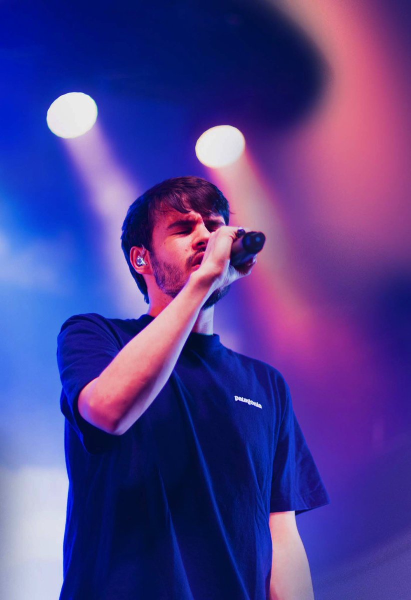 TrevorChau's tweet photo. @rexorangecounty live in toronto https://t.co/J33Z5Pj5kd