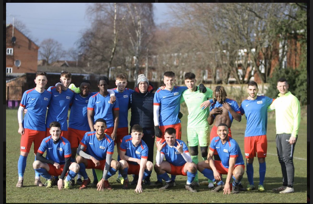 wayneg4's tweet photo. Well done to all the players involved this season @UCFB_EC_FC @UCFB_EE_Etihad Men’s 2nd team. Deserved league winners after a most enjoyable, at times emotional, season. Good win today to stay unbeaten. Enjoy your celebrations tonight. 👌🏼🏆 https://t.co/zookzYTVM9